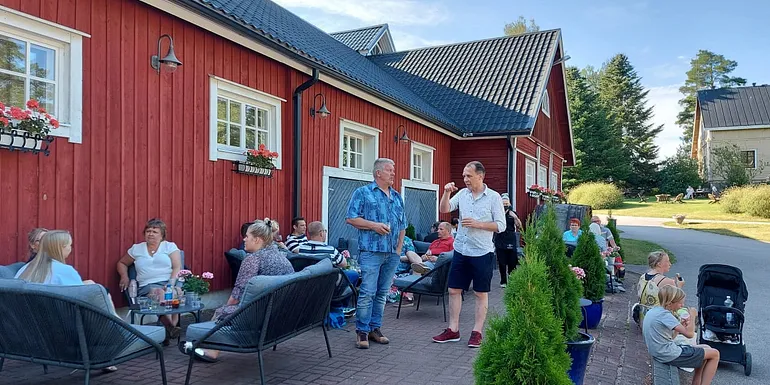 Sunny terrace at Rönnvik