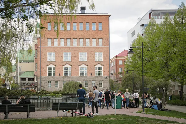 Nuorten kulttuurikeskus Monitoimitalo 13
