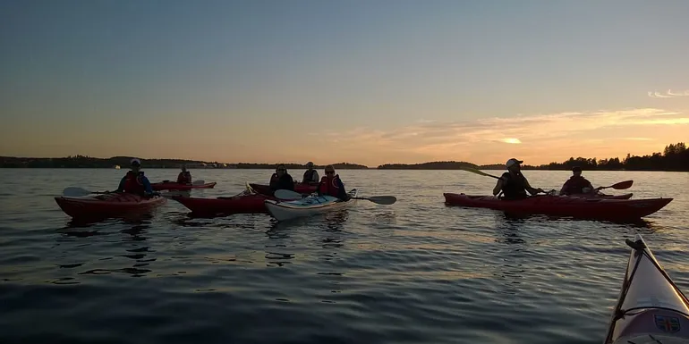 Melojia järvellä