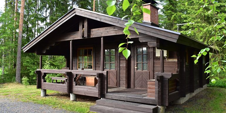 Lehtola cabin at summer