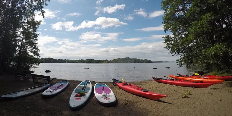 Kayak tour at Viikinsaari island