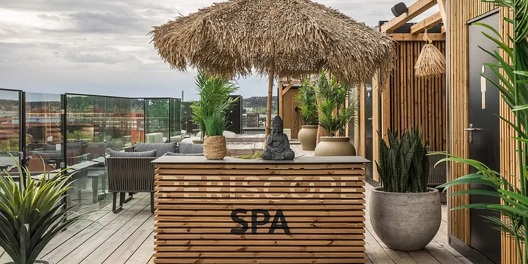 Periscope Spa - Entrance / Sisäänkäynti