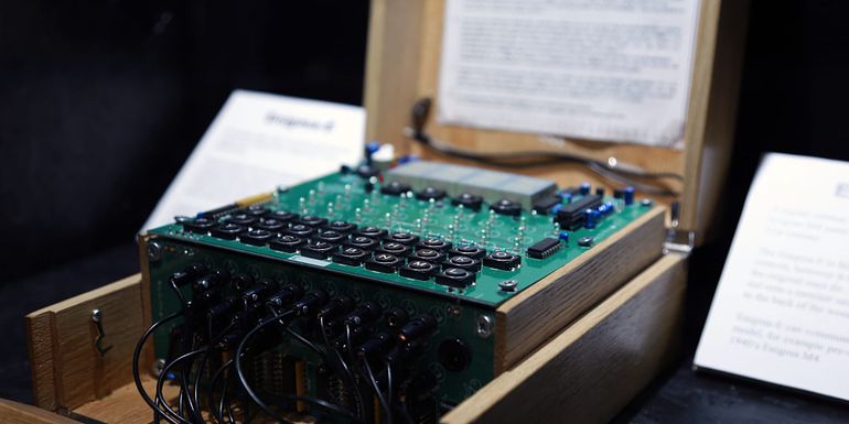 Enigma E is a modern version of the famous WW2 German cipher.
