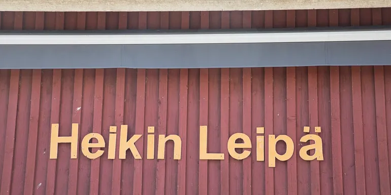 Seinässä teksti Heikin leipä