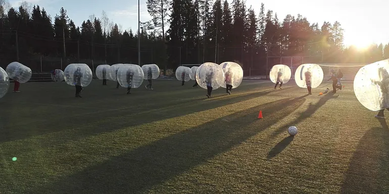 Kuplapalloa voidaan järjestää missä vain Pirkanmaalla.