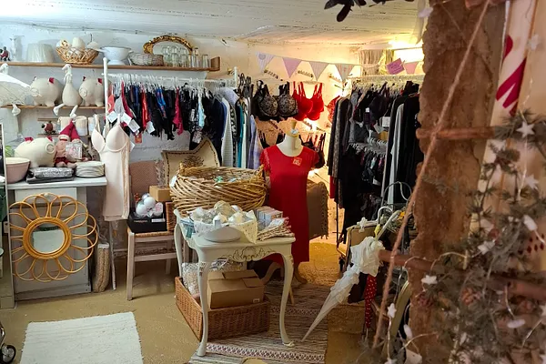 Violan puoti, Kuhmalahti