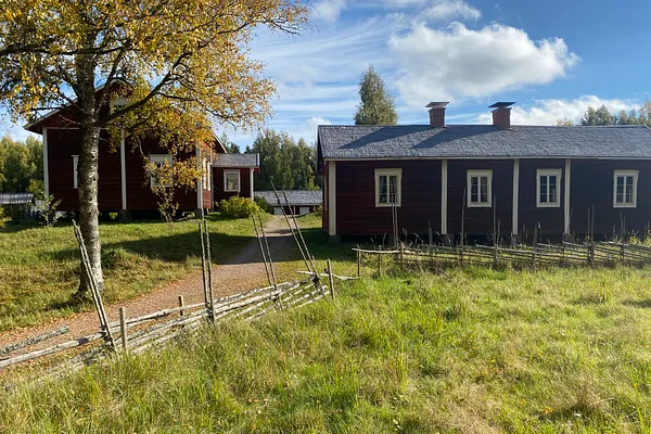 Life in Kovero, Seitseminen