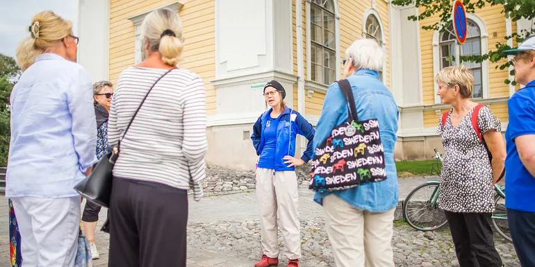 Opastettu kävelykierros Tampereella