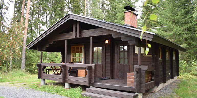 Lehtola cottage in summer.