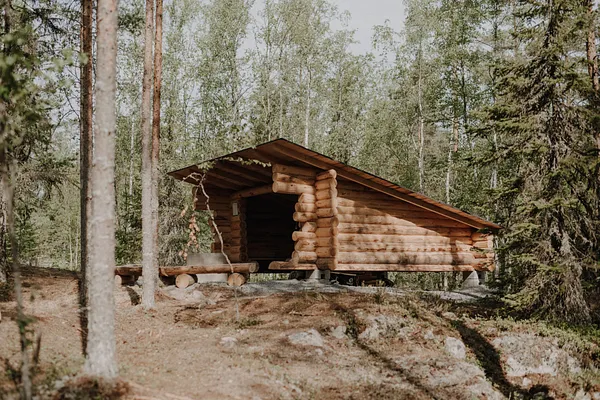 Hevonkuuseen.fi - Yksityinen retkeilymetsä