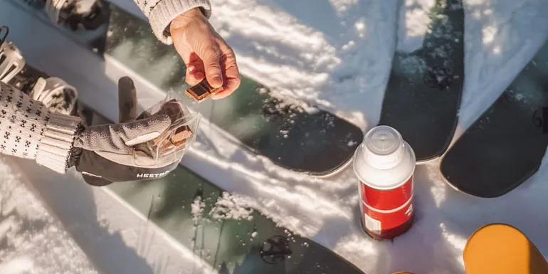 Sliding snowshoes and snacks