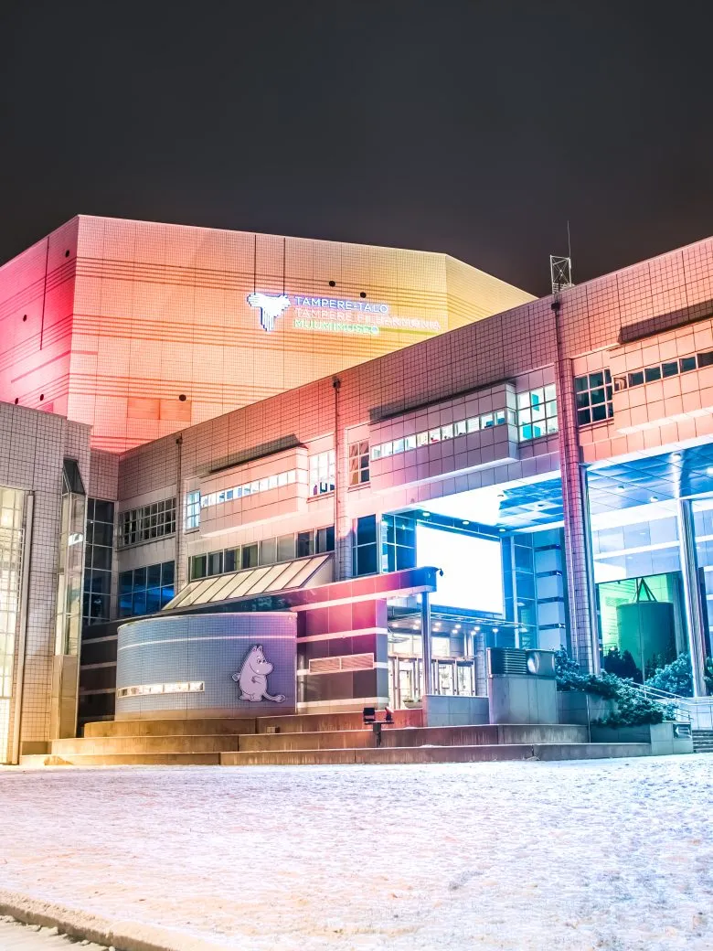 Tampere Hall By Night Valoviikot Laura Vanzo