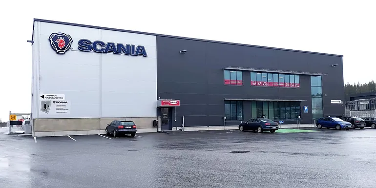 Pääsisäänkäynti