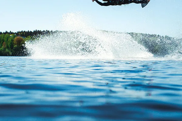 Wakeboarding Tohloppijärvellä