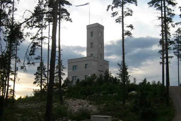 Mannanmäki Observation Tower