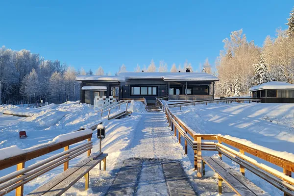 Saunan lämpö, järven viileys – aito suomalainen elämys