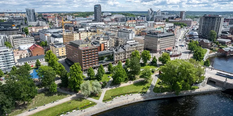2ndhomes Tampere Oy:n kalustetut asunnot sijaitsevat aivan Tampereen keskustassa parhailla pelipaikoilla.