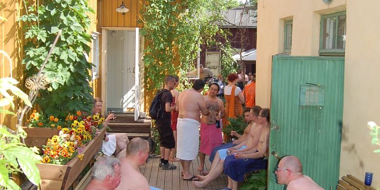 Rajaportti sauna, cooling area