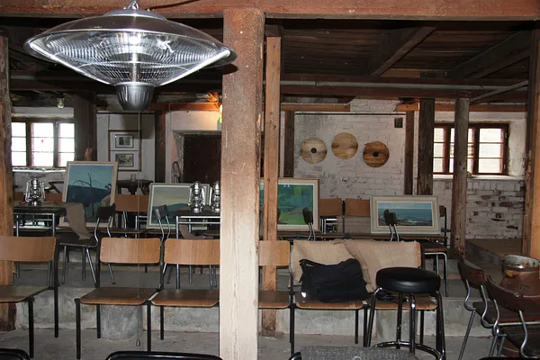 Old Stone Barn Private Restaurant and Summer Exhibitions