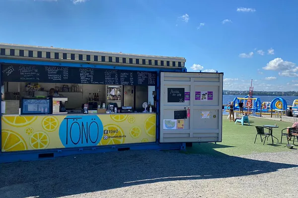 Summer Cafe Tönö