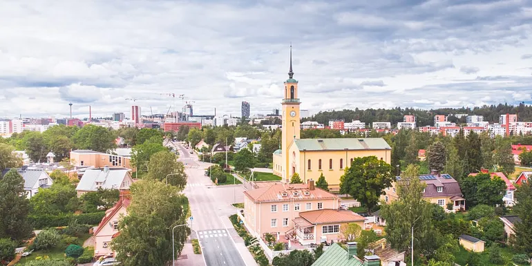 Aerial photo of Viinikka skyline with Viinikka Church bell tower.