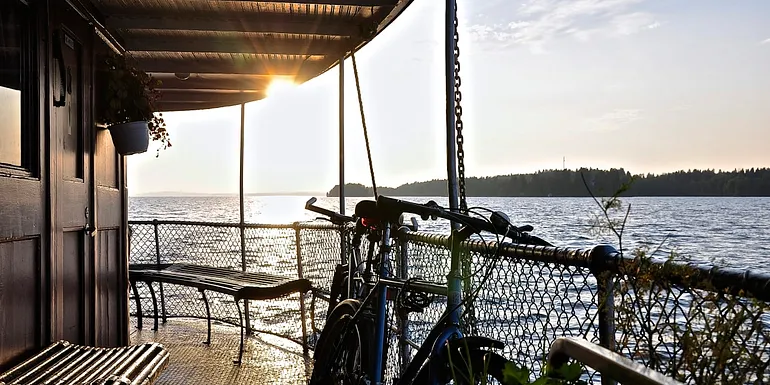 Bike & Boat.