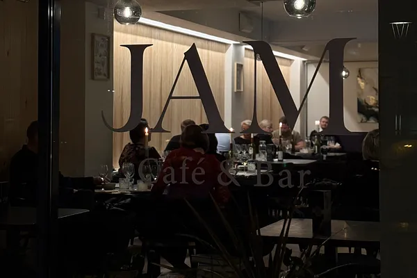 JAM Café & Bar