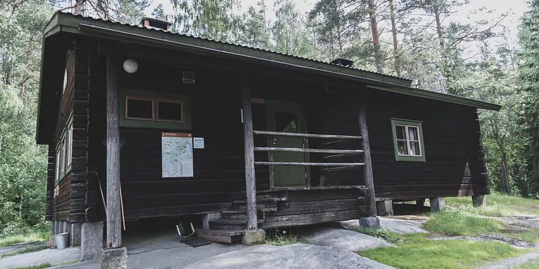 Kintulammin majoitus ulkoapäin